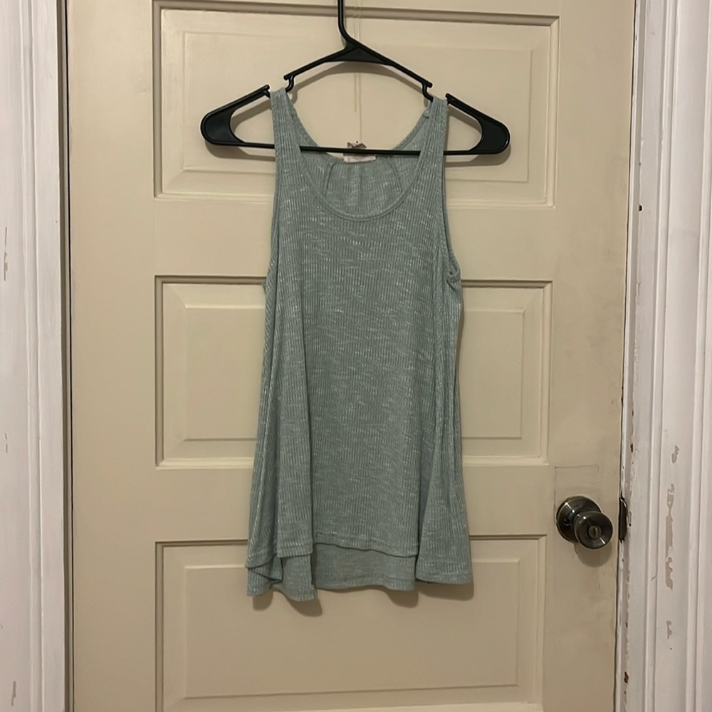 size small sea geeen tank top